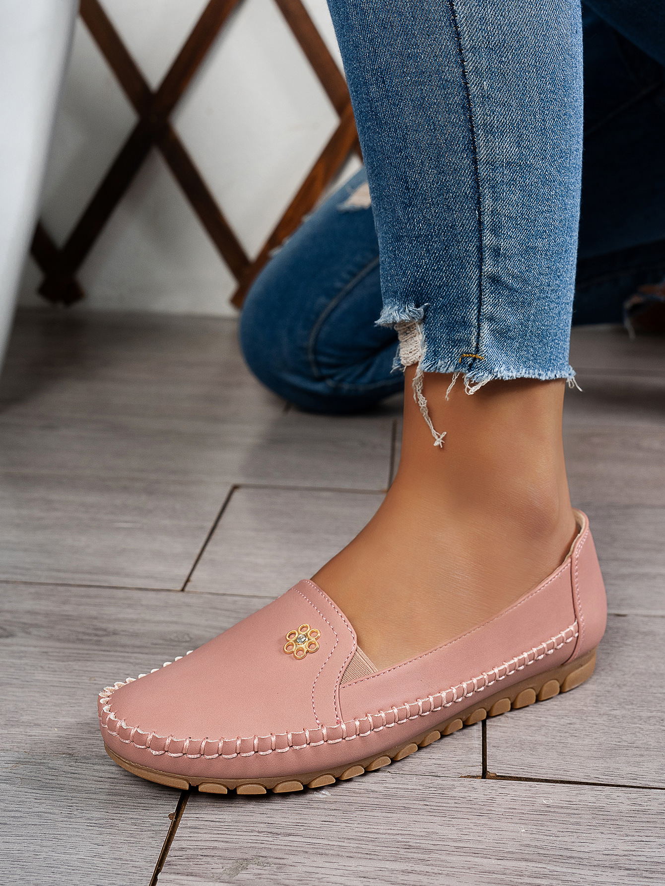 Women’s Comfortable Slip-On Loafers – Lightweight, Breathable & Non-Slip